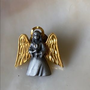 2/$15 signed angel halo pin